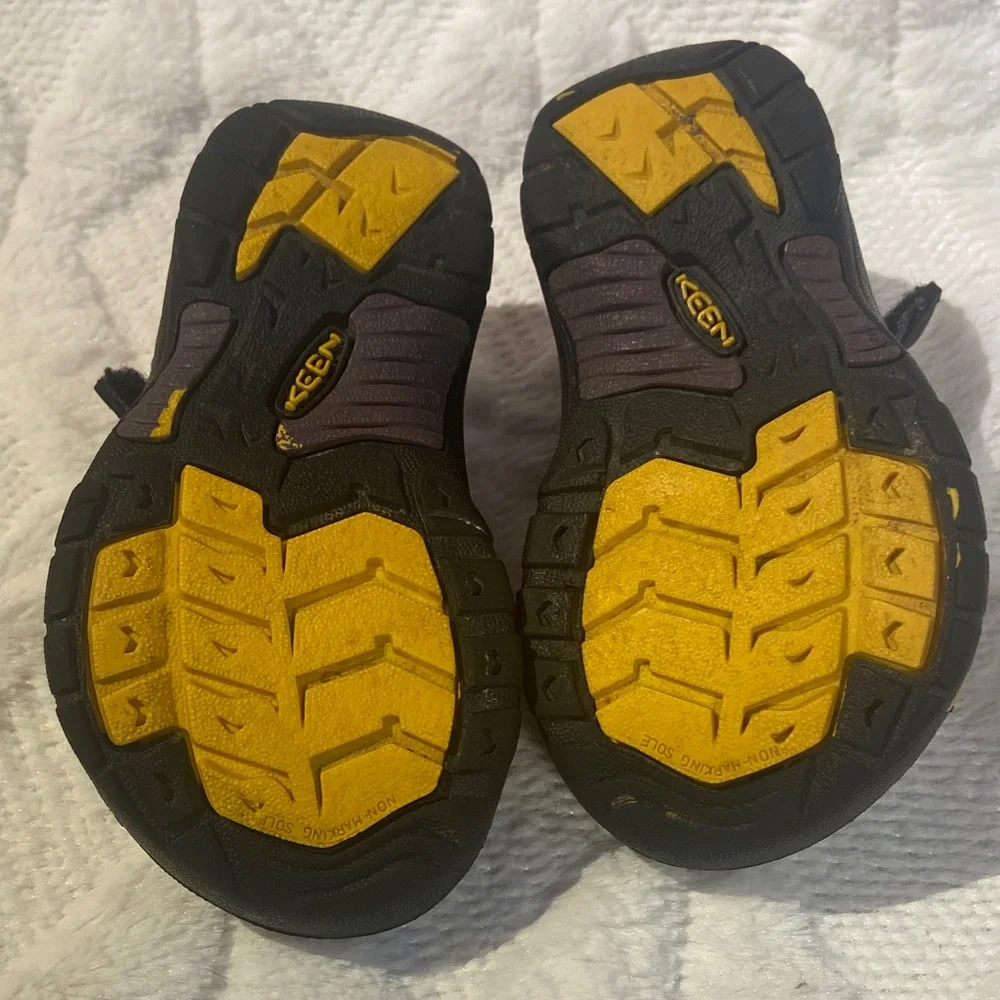Keen durable sandals